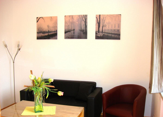 Ferienwohnung Eifelsteig im Ferienhaus Kleine Merle in Notenau 234, 56856 Zell